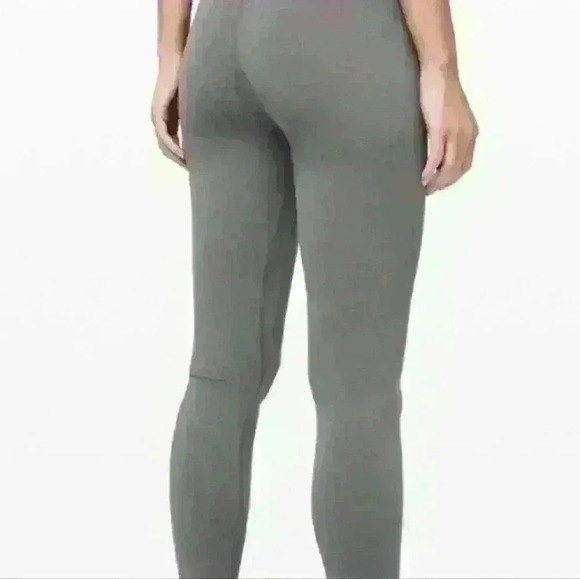 Lulus high-waisted grey leggings size med - Picture 2 of 10